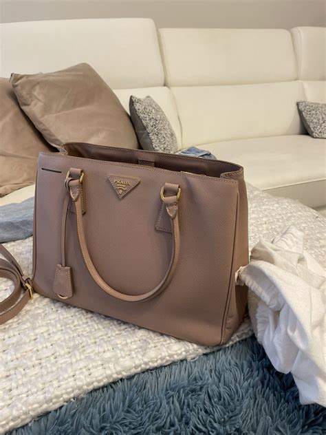 prada cintura saffiano vestiaire collective|Saffiano leather handbag Prada Beige in Leather .